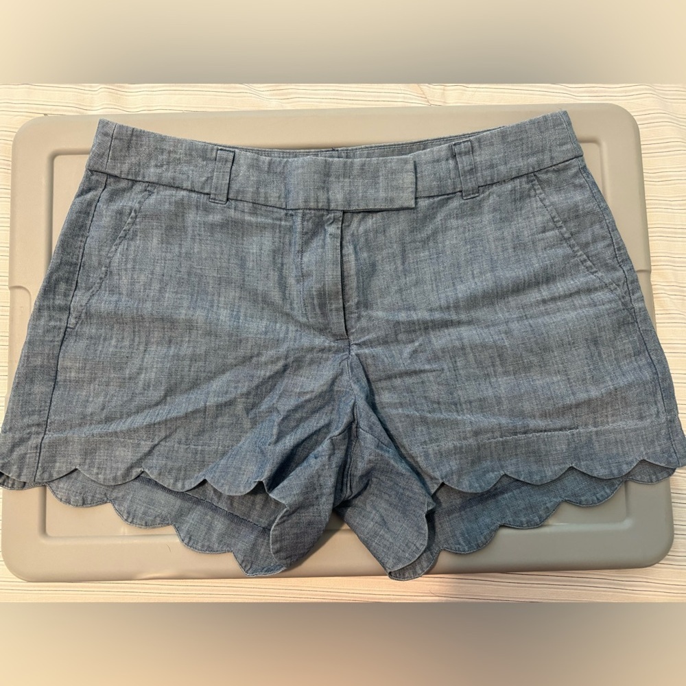 Scalloped shorts